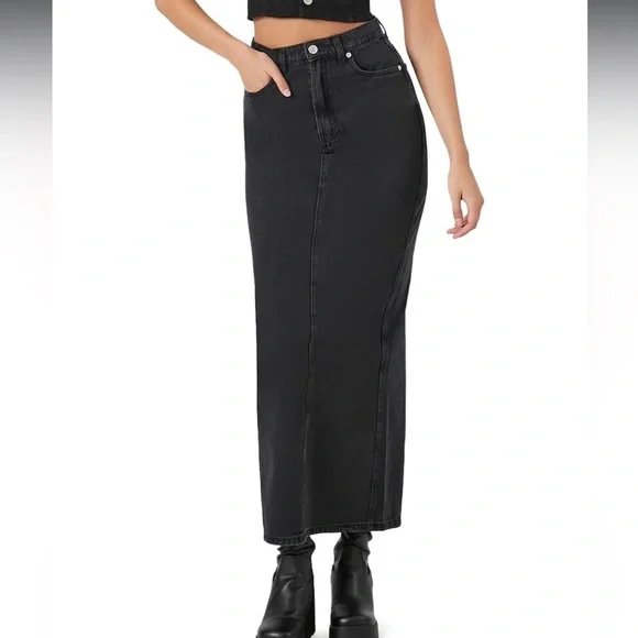 Maxi Skirt Black Overall Skirt Forever 21 Forever 21 Skirts Black